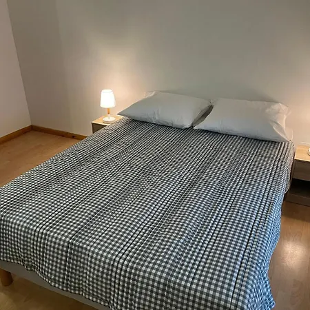 Lou Maniac Hotel